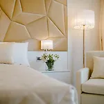 Hotel Qbic