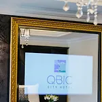 Hotel Qbic 4*