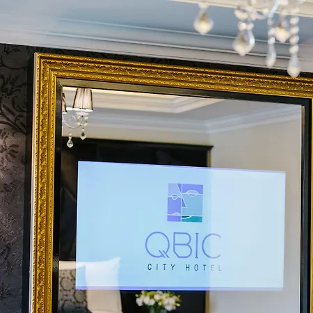 Hotel Qbic 4*