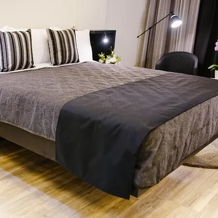 Qbic 3* Larnaca
